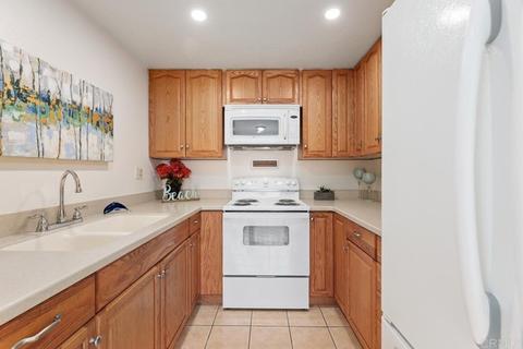 4171 Tiberon Dr, Oceanside, CA 92056 photo 1