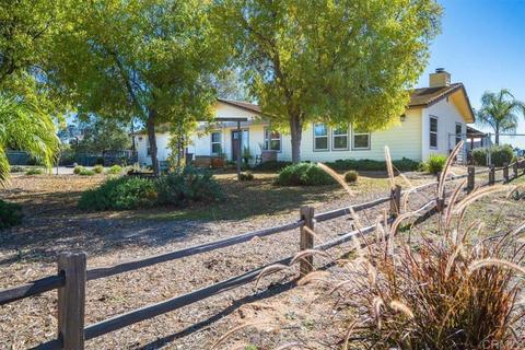 1818 Walnut St, Ramona, CA 92065 photo 1