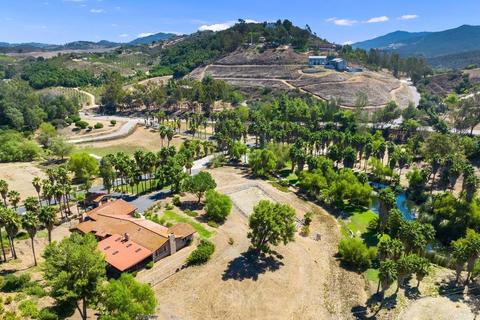 2636 Gopher Canyon Rd, Vista, CA 92084 photo 1