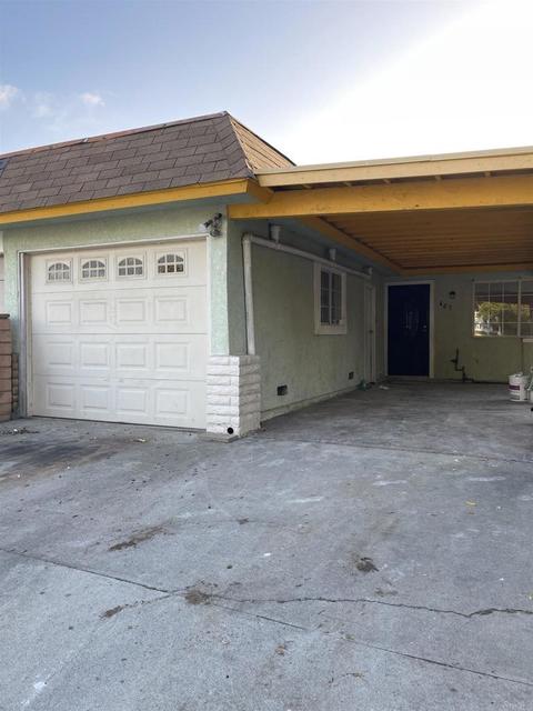 405 Calle Montecito, Oceanside, CA 92057 photo 1