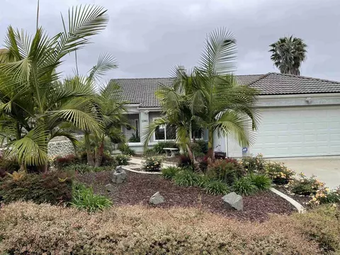 1380 Clear Crest Cir, Vista, CA 92084 photo 1