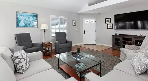 4721 Collinos Way, Oceanside, CA 92056 photo 1