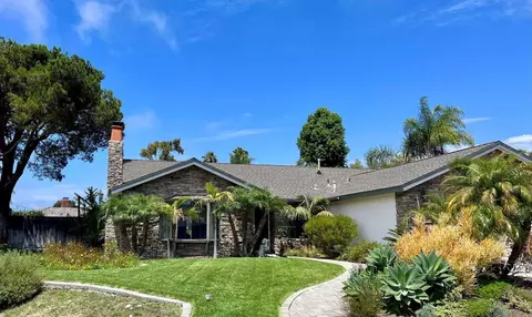 1528 Juniperhill Dr, Encinitas, CA 92024 photo 1