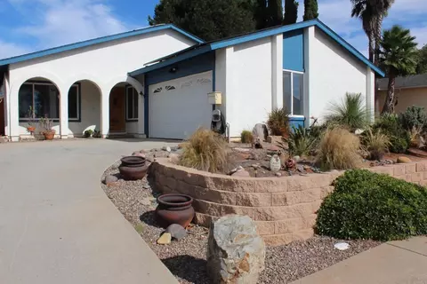 1428 View Pointe Ave, Escondido, CA 92027 photo 1