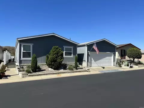 5164 Weymouth Way, Oceanside, CA 92057