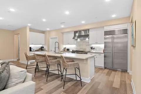 800 Grand Ave #106, Carlsbad, CA 92008