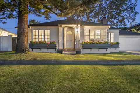 3415 Yosemite St, San Diego, CA 92109