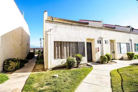 1309 W Latham Ave, Hemet, CA 92543