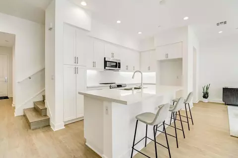 7661 University Ave #105, La Mesa, CA 91942