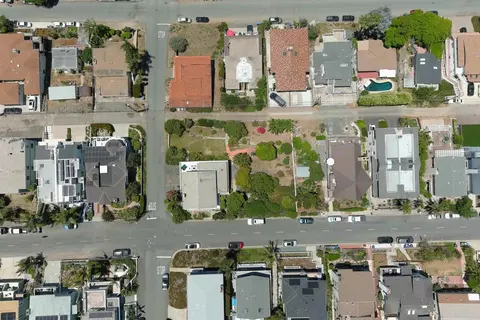 2284 Oxford Ave, Cardiff By The Sea, CA 92007