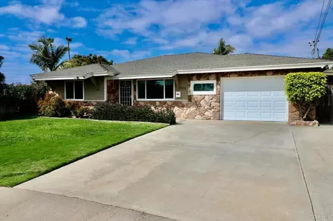 2234 Edgewood Pl, Oceanside, CA 92054
