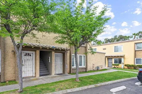 1617 Pentecost Way #8, San Diego, CA 92105