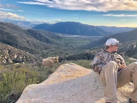 4 Hundred Rd, Pala, CA 92059