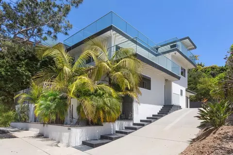 5243 Cardeno Dr, San Diego, CA 92109