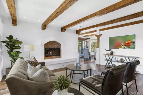 298 Chinquapin Ave #A, Carlsbad, CA 92008