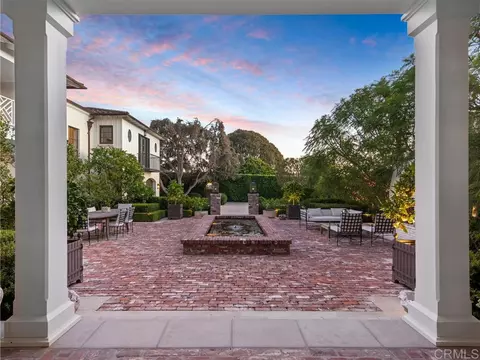 Exterior - 1410 Inspiration Dr, La Jolla, CA 92037 photo 5 of 11