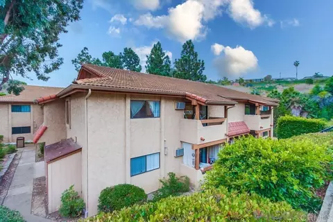 265 Loma Alta Dr #B7, Oceanside, CA 92054
