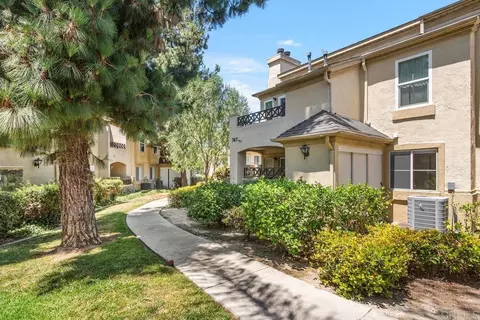 767 Brookstone Rd #103, Chula Vista, CA 91913