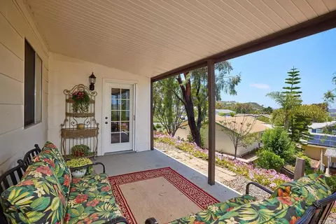 2280 Bryant Dr, Carlsbad, CA 92008