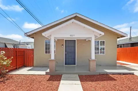4221 Dwight St, San Diego, CA 92105