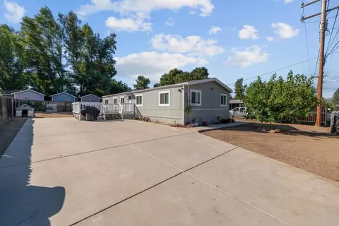 33061 Danny Ln, Lake Elsinore, CA 92530