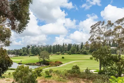 6817 Adolphia Dr, Carlsbad, CA 92011