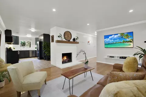 5735 Nagel St, La Mesa, CA 91942