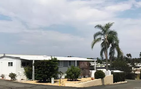 79 Brookside Ln, Oceanside, CA 92056