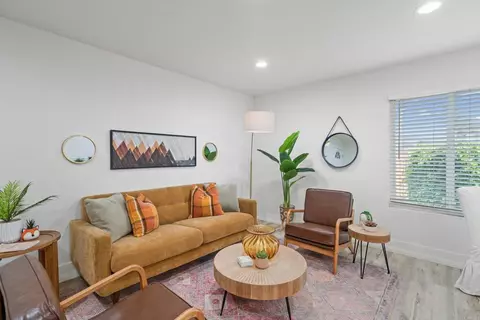 1663 Pentecost Way #5, San Diego, CA 92105
