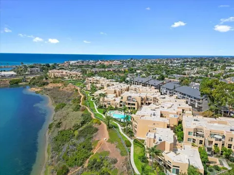 809 Kalpati Cir #222, Carlsbad, CA 92008