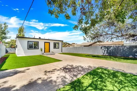 8636 Lamar St, Spring Valley, CA 91977