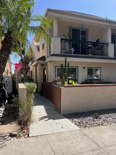1047 Beryl, San Diego, CA 92109