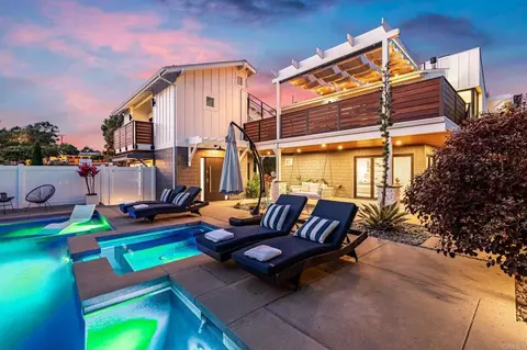 1206 Blue Sky Dr, Cardiff By The Sea, CA 92007