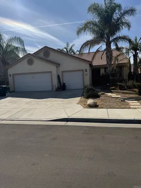 254 Captains Ct, San Jacinto, CA 92583