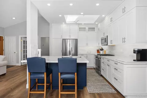 Kitchen - 1025 Brewley Ln, Vista, CA 92081 photo 1 of 6