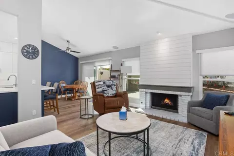 Living - 1025 Brewley Ln, Vista, CA 92081 photo 3 of 4