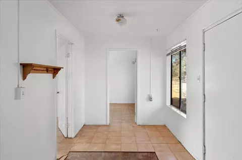 Entry Way - 34174 Hampton Rd, Pauma Valley, CA 92061 photo 2 of 2