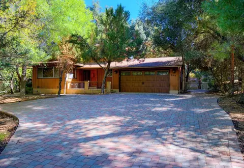 8315 Chipmunk Ln, Pine Valley, CA 91962 photo 1