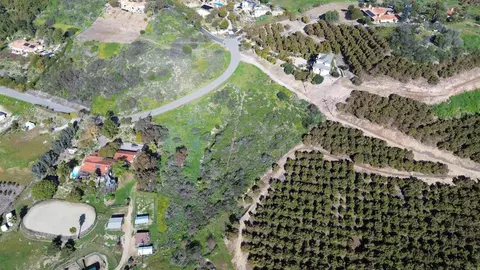 1560 Camino Corto, Fallbrook, CA 92028 photo 3