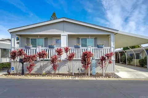 525 W El Norte Pkwy #SPC 203, Escondido, CA 92026