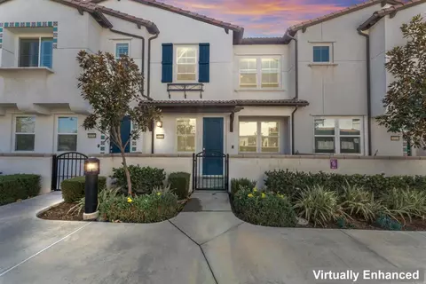 30310 Town Square Dr, Menifee, CA 92584