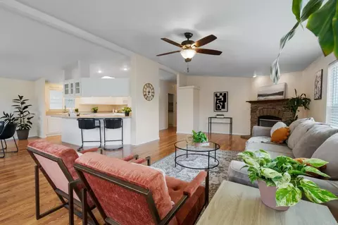 2400 W Valley Pkwy #109, Escondido, CA 92029