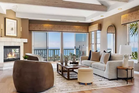 2233 Oxford Ave, Cardiff By The Sea, CA 92007