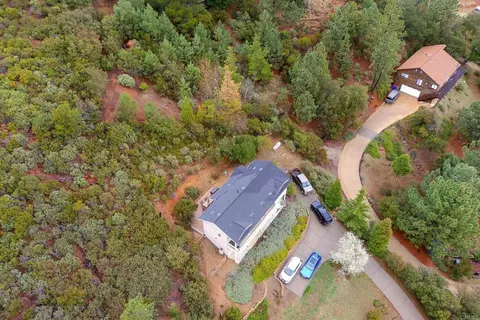 View/Area - 1626 Frisius Dr, Julian, CA 92036 photo 4 of 8