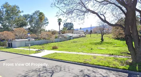 W Pottery Street, Lake Elsinore, CA 92530