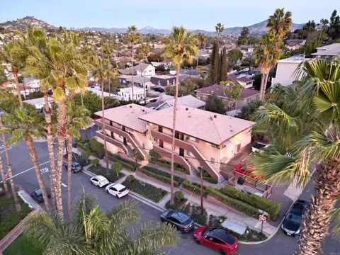 8105 Lemon Ave, La Mesa, CA 91941