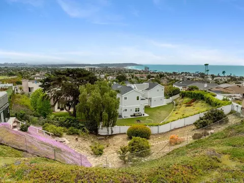 5452 Moonlight Ln, La Jolla, CA 92037 photo 16