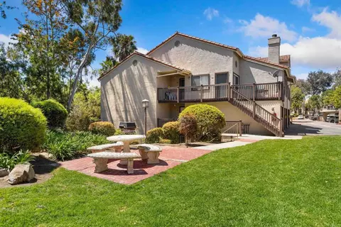 3527 Caminito Sierra #202, Carlsbad, CA 92009
