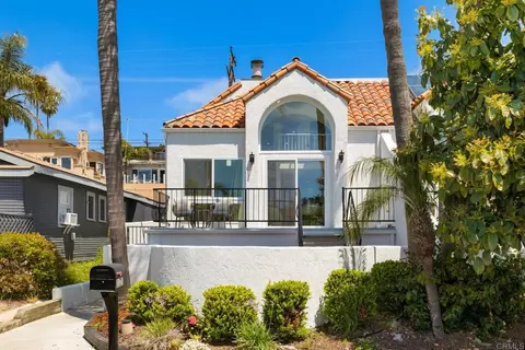 2127 Montgomery Ave, Cardiff By The Sea, CA 92007
