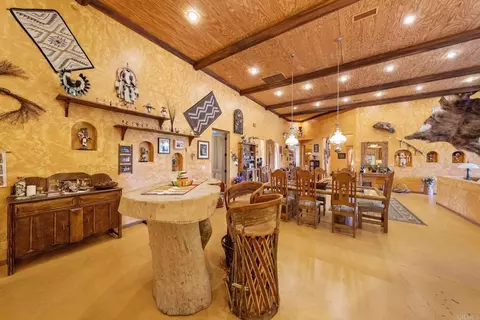 Dining - 129 Emilia Ln, Fallbrook, CA 92028 photo 3 of 3
